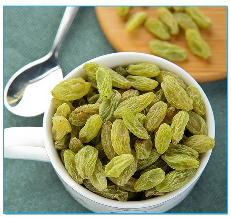 20 years of new Xinjiang Turpan raisin nuclear-free snack 500g candied fruit dried one pound