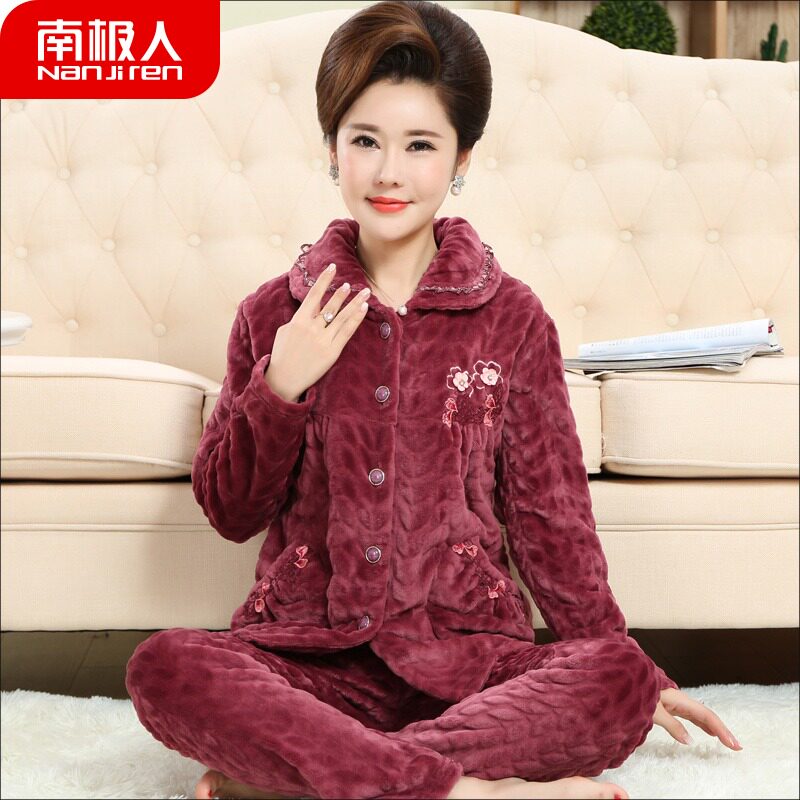 Antarctic mother pajamas woman autumn and winter thickening middle and elderly elderly large size grandmother grandmother coral velvet home suit