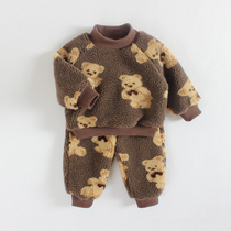 Baby sweater suit plus velvet autumn and winter clothes baby cartoon plush clothes two-piece set for boys and girls to keep warm children