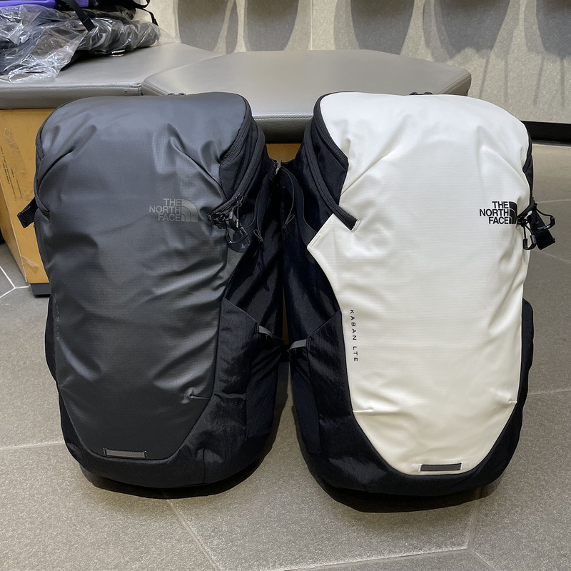 Spring and Summer New Arrivals the North Face Men's and Women's Outdoor Base Camp Backpack Urban Leisure 8Bk8 Spring and Summer New Arrivals the North Face Men's and Women's Outdoor Base Camp Backpack Urban Leisure 8Bk8