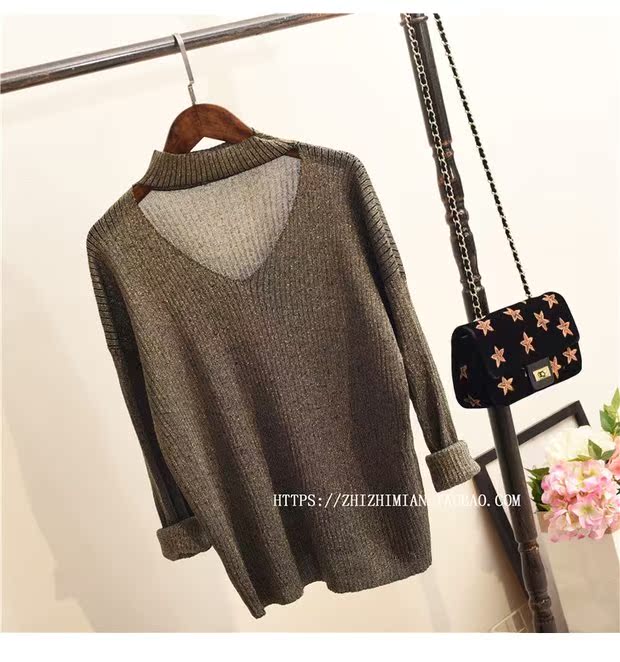 Áo thun lụa tay dài tay sáng màu mùa xuân hè 2018 phiên bản Hàn Quốc mới của áo thun mỏng cổ chữ V treo cổ áo len cao cổ nữ hàn quốc
