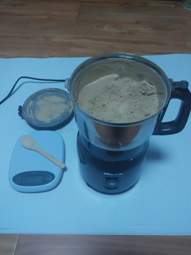 Sun Laoda's ginseng stump powder under the forest 15--30 years pool bottom dry stump ginseng powder 50 grams per piece