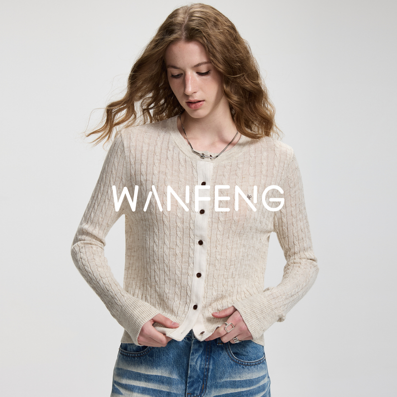 Late-Sewn W64 Long-Sleeved Cable Knit Cardigan, Simple Casual Wool Knit Sweater, Autumn Off-White Round-Neck Sweater