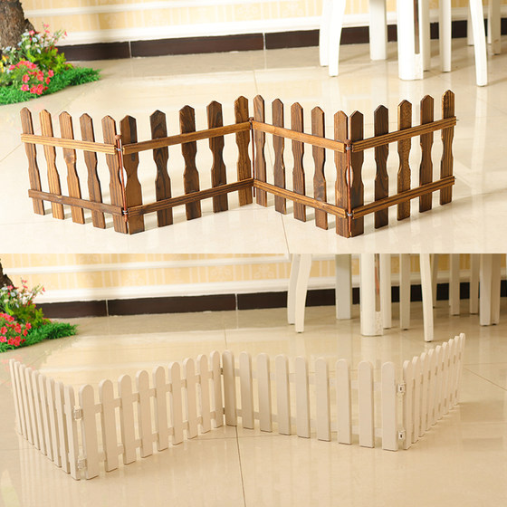 Outdoor Gardening Wooden Pile Fence Carbonized Anti-Corrosion Wood Fence Garden Solid Wood Round Wood Fence Vegetable Garden Fence