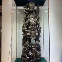 Hot sale of shady gold silk Nangmu root carving pendulum Guan Dragon Wood Sculpture Handicraft Home Company Collection Big Pieces