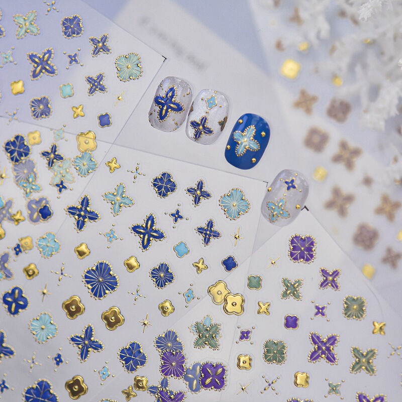 Simple Modern Retro Four-Leaf Clover Nail Stickers New High-End Luxury Four-Leaf Clover Niche Gold-Plated Nail Stickers Simple Modern Retro Four-Leaf Clover Nail Stickers New High-End Luxury Four-Leaf Clover Niche Gold-Plated Nail Stickers