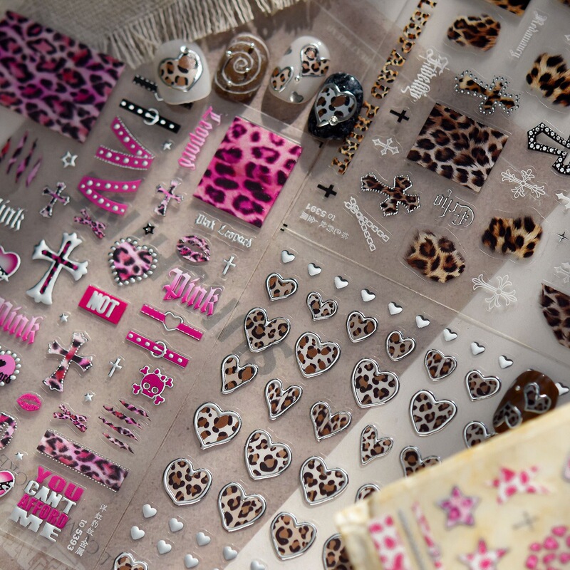 Popular European and American Retro Leopard Print Heart Nail Decoration Tomoni Metallic Pink Leopard Print New Nail Stickers