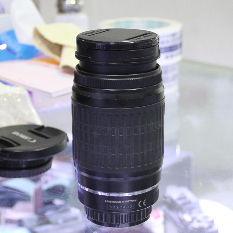 Ống kính Pentax 75-300 sử dụng ống kính tele pentax smc FAJ75-300 4.5-5.8pk