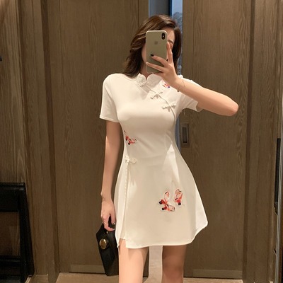 taobao agent Short mini-skirt, summer cheongsam, 2023, Chinese style, bright catchy style, slim fit