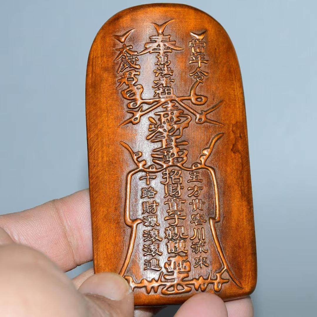 黄楊木実木彫刻、手把置物