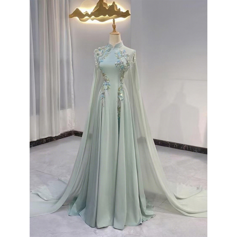 Green Vocal Performance Dress 2026 New High-End Light Luxury Niche Host Guzheng Folk Music Performance Costume