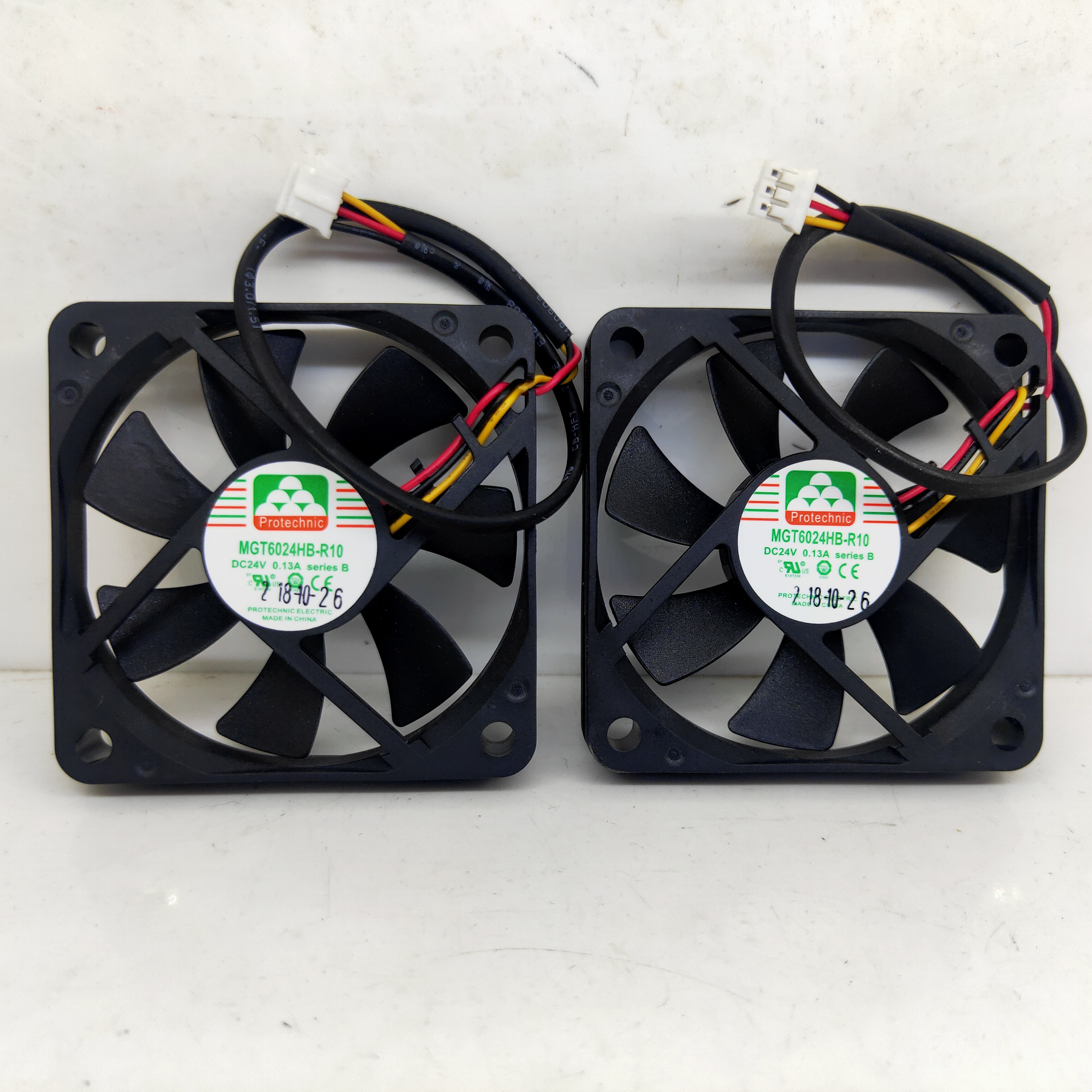 Brand new original MAGIC MGT6024HB-R10 6010 24V 24V 13A 3 0-wire frequency converter host shell fan
