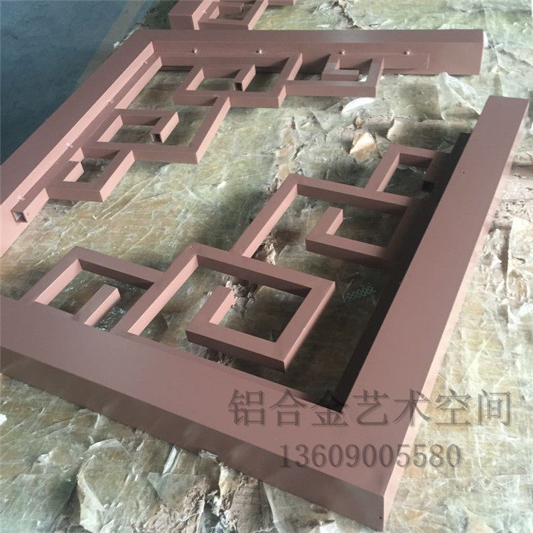 Antique building aluminum alloy hangs aluminum alloy window manufacturer processing custom square pipe welding Chinese corner flower