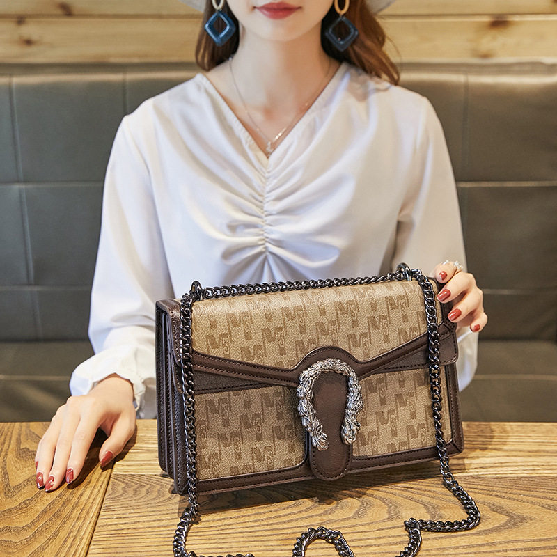 ITSK women's bag 2021 new tide 100 hitch chain slanted satchel and old flower wine god bag woman single shoulder hand small square bag