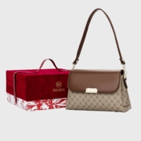 Гребень серый с коричневой красной подарочной коробкой