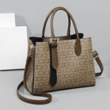 Вместительная и большая летняя сумка через плечо, 2023