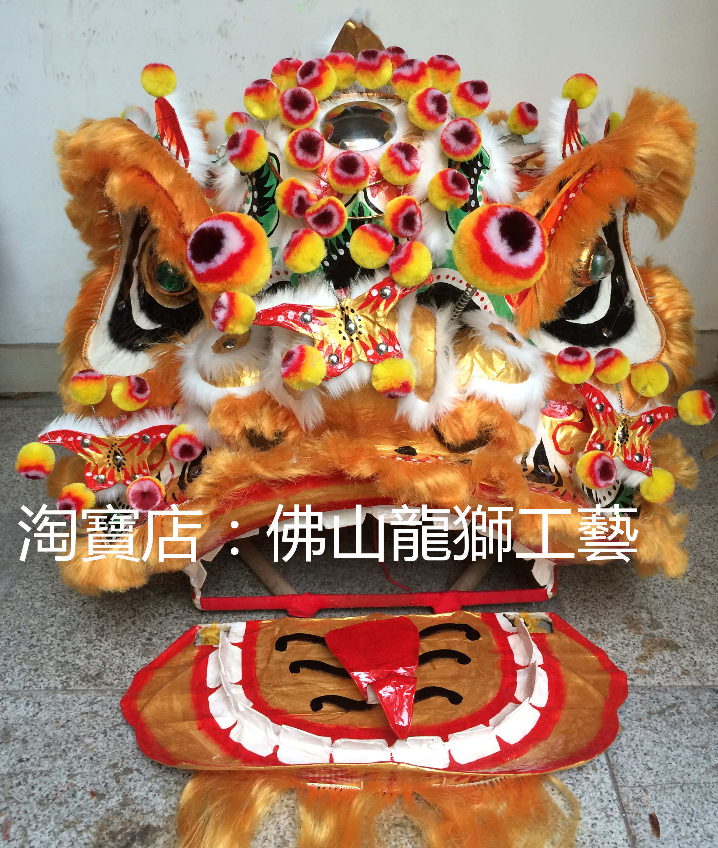 Authentic Buddhist mountain traditional double mumming tooth Zhen with gold color painted lion head set of non-relic) pure handmade) autumn colors