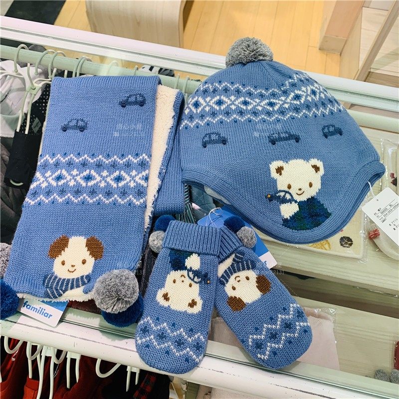 The country is now a Japanese shopping mall familiar bear hat scarf gloves 569005 569305 569355