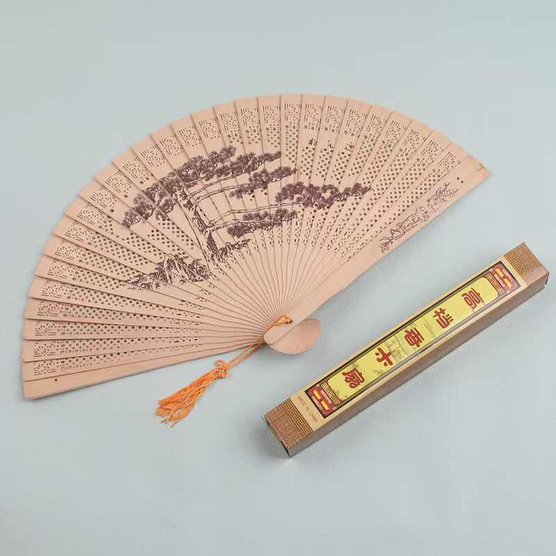 中国 木製 扇子 新品 未使用 wood carving folding fan Latest Authentic Product Praise