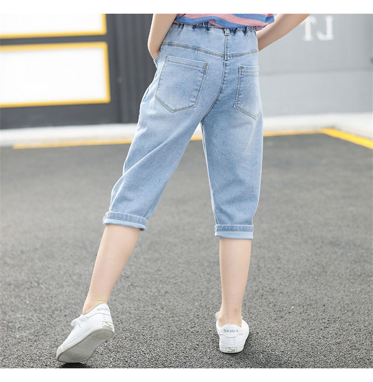 Mùa hè 2020 cô gái mới denim phiên bản Hàn Quốc giữa quần trẻ em quần jeans quần bảy điểm mỏng trong quần short thủy triều những đứa trẻ lớn của.