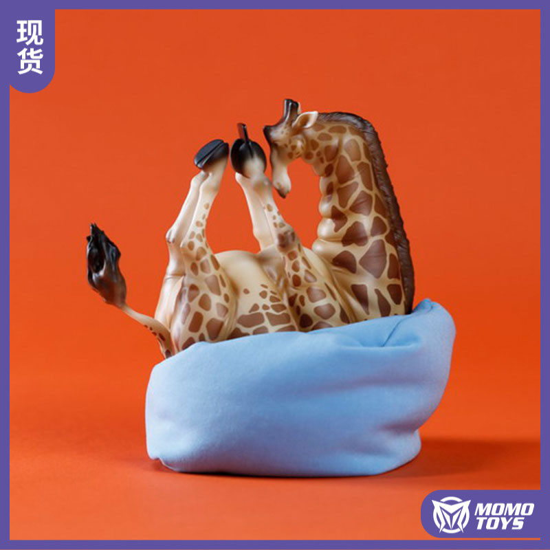 At the end of the day the blacksmith guodong sloth and plays the model paparazzi