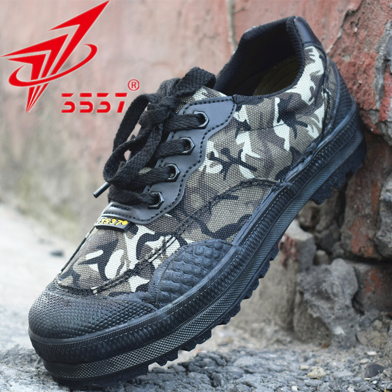 3537 Jiefang shoes tide men's camouflage outdoor black security shoes migrant workers shoes labor insurance site shoes wear-resistant labor rubber shoes