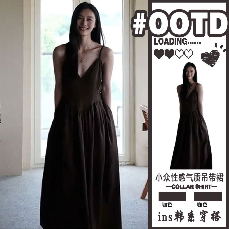 Vintage V-Neck Long Spaghetti Strap Dress for Women 2026 New Style Backless Slimming Waist A-Line Dress Beach Vacation Long Dress