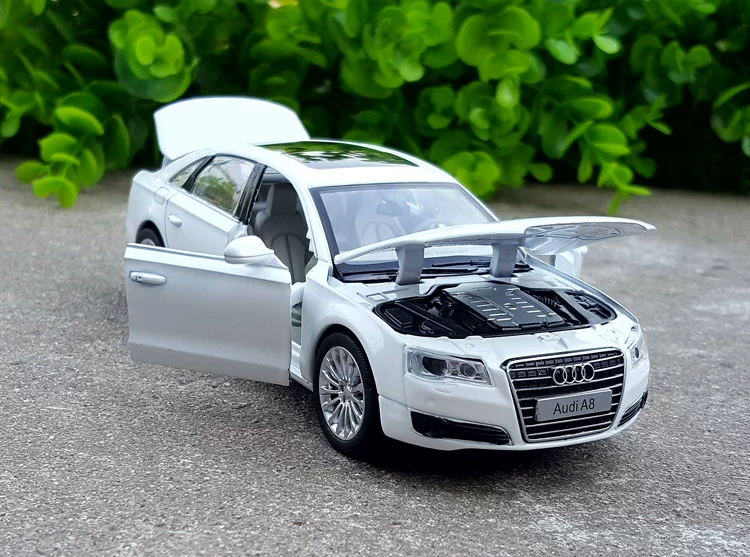 1:32 Audi A8L nguyên bản mô phỏng xe hợp kim mô hình xe kim loại mô hình âm thanh và ánh sáng kéo trở lại đồ chơi xe hơi đồ trang trí - Chế độ tĩnh