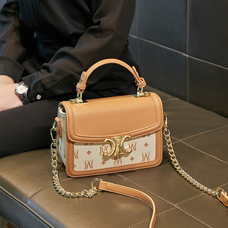 French light luxury brand Caring Koko~2021 new trendy leather handbag women's handbag one-shoulder messenger chain bag