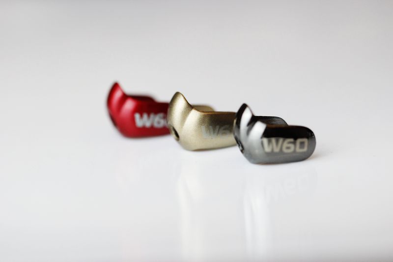 Buy 1 get n and never crack again. Weston metal color shell is suitable for W30 W40 W50 W60 B50