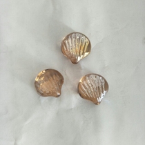 Bright green small scallop glass stone toy decoration wall sticker value hot sale 0 3 yuan a