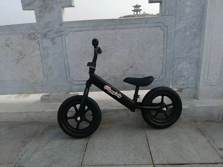 Xe cân bằng trẻ em 1-3-6 tuổi 2 mẫu giáo bé không đạp xe đạp trẻ em đồ chơi xe tay ga - Smart Scooter