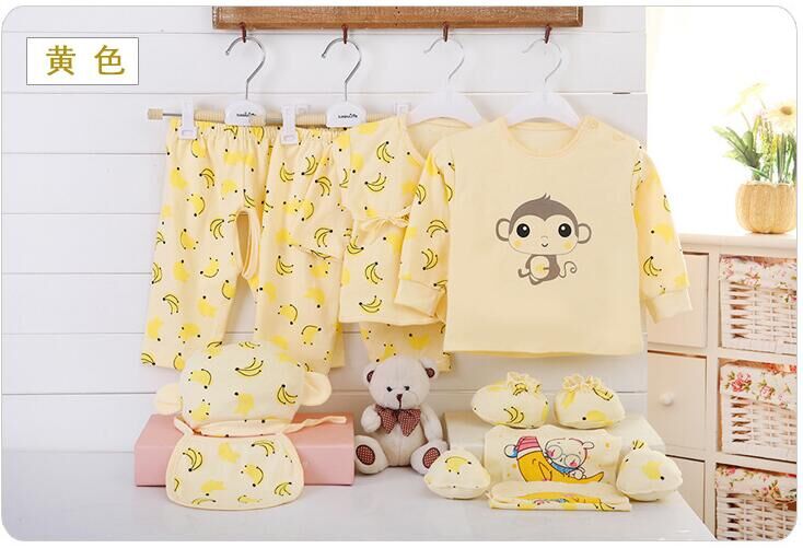 Coffret cadeau pour nouveau-né - Vêtements + Fournitures - Ref 1951769 Image 34