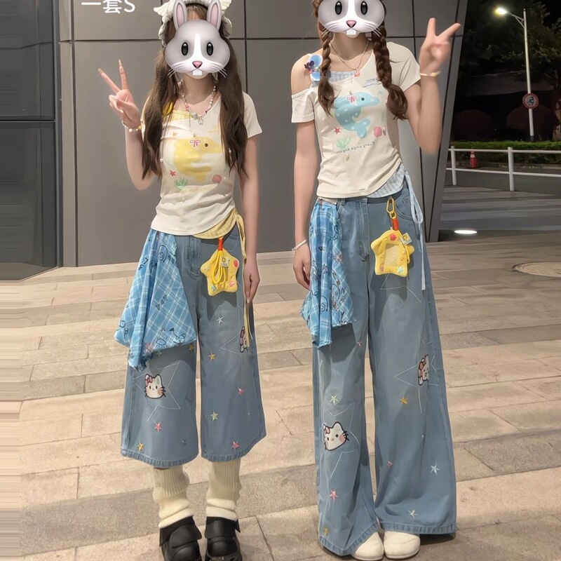 Salt-Style Sweet Outfit Dopamine Sweet Girl Fake Two-Piece Short-Sleeve Square Scarf Star Cropped Denim Pants Two-Piece Set Salt-Style Sweet Outfit Dopamine Sweet Girl Fake Two-Piece Short-Sleeve Square Scarf Star Cropped Denim Pants Two-Piece Set