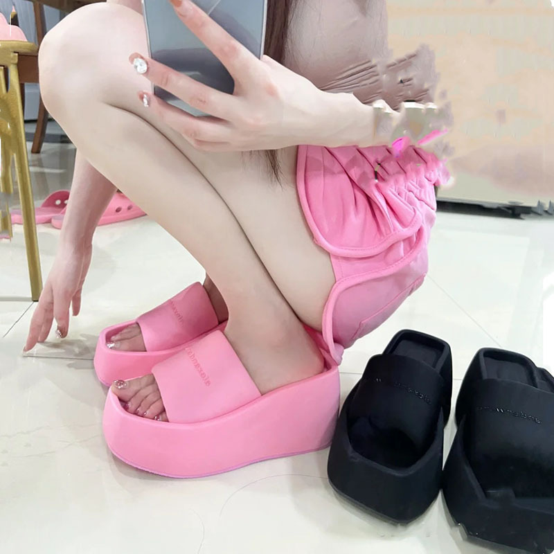 2026 New Style Satin Thick-Soled Casual Height-Increasing Waterproof Platform Slip-On Slippers for Women 2026 New Style Satin Thick-Soled Casual Height-Increasing Waterproof Platform Slip-On Slippers for Women