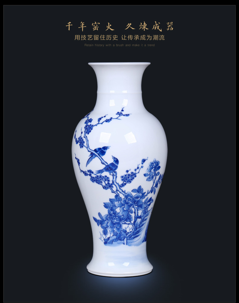 New Chinese style household jingdezhen ceramics antique flower on the tail of the blue and white porcelain vase TV ark adornment furnishing articles