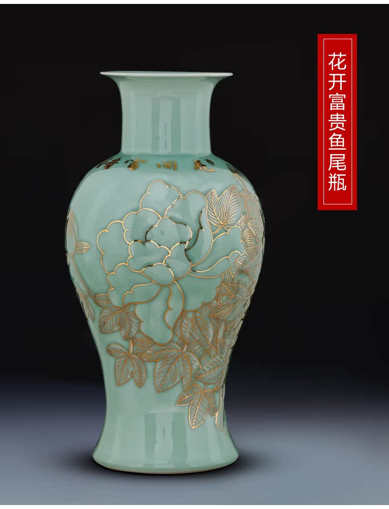 Jingdezhen ceramic vases, flower arranging is hand - made shadow blue paint peony pomegranate bottles of Chinese style sitting room adornment is placed