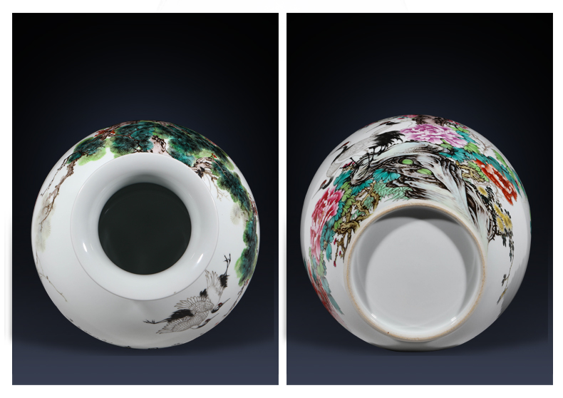 Weekly update 4 imitation of the qing qianlong solitary their weight.this auction collection jack ceramic vases, furnishing articles