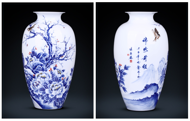 Jingdezhen ceramics hand - made vases, flower arrangement sitting room place, a large Chinese style household TV ark, decorative arts and crafts