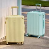 Прочный универсальный чемодан, 20 дюймов