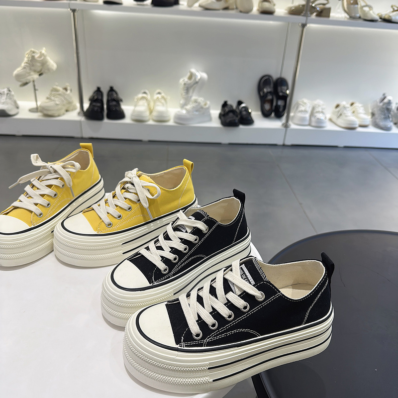 Physical Store Women's Shoes, Soft Thick-Soled 5cm Canvas Shoes, Comfortable Low-Top Casual White Shoes, Breathable Fabric Surface, Lace-Up