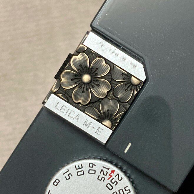Brass made old cherry blossoms for Sony Canon Nikon Foxleica Leica Hassou hot boots protective cover button