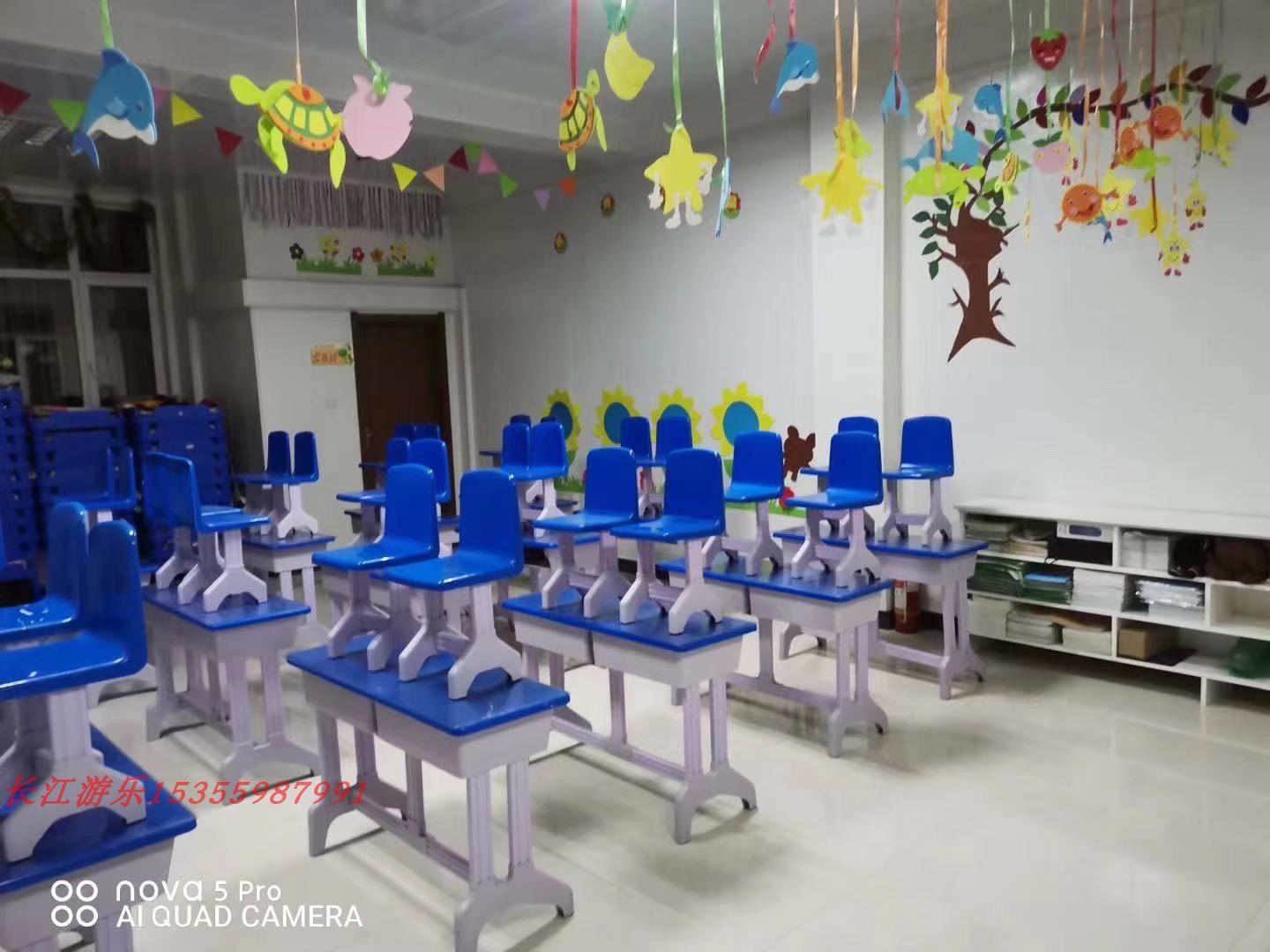 Kindergarten small articulation double plastic steel desk and chair Primary school student single blue kindergarten preschool table and chair