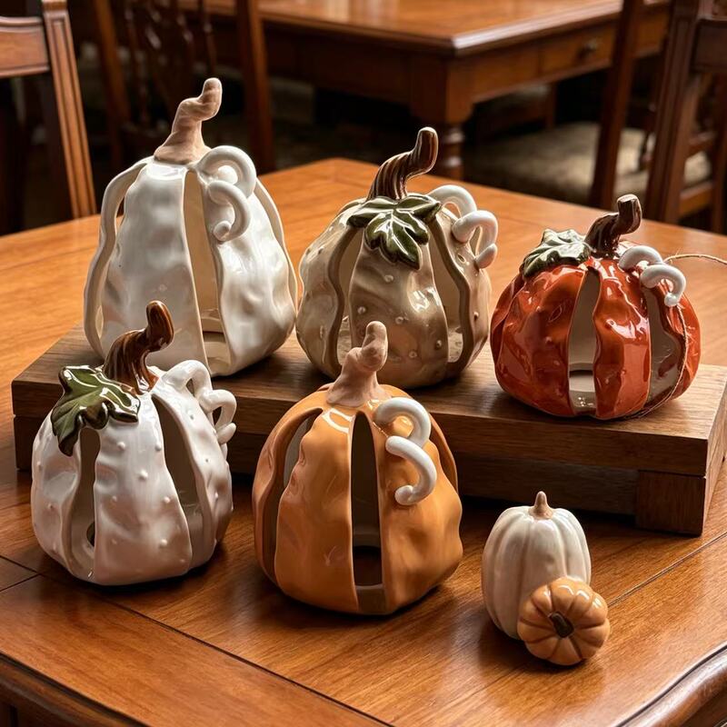 Retro Cut Out Pumpkin Candlestick, American Autumn Table Atmosphere Decoration, Halloween and Thanksgiving Candlestick Lantern