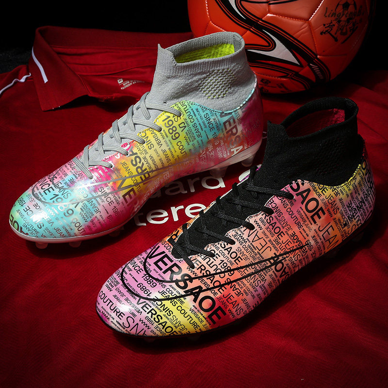 C Ronaldo's new CR7 assassin football shoes boys and girls long broken TF nails young students adult grass training shoes