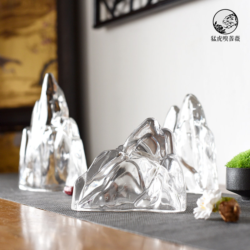 New Chinese style minimalist transparent crystal Snow Mountain Swing Piece Fake Mountain Sample Room Tea Room Bookcase Bookcase Soft Adornment