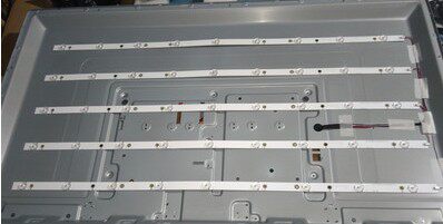 Suitable for Skyworth 42E200E light bar LB_PF3528_GJ420X509(C)_B 9 lights brand new aluminum base