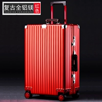 Красный винтажный металл