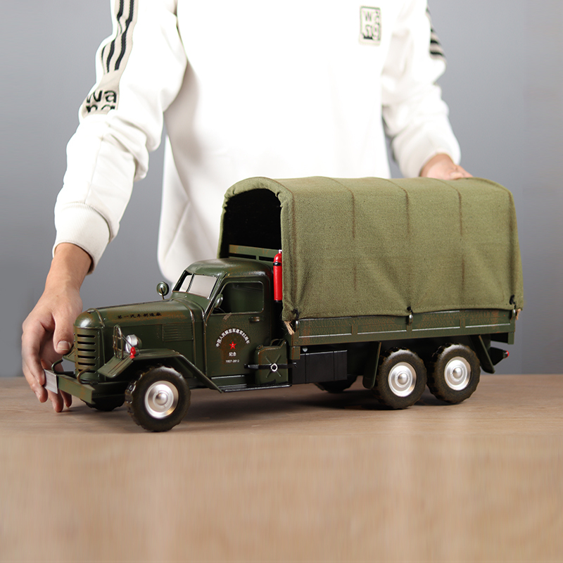 Simulated Retro Liberation Ca10 Covered Transport Truck Model Nostalgic Old Car Home Window Decoration Ornaments