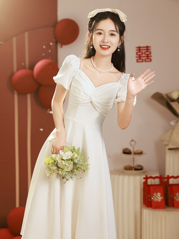 French-Style Evening Dress for Women 2026, High-End Light Luxury, Niche, Suitable for Everyday Wear, Engagement, Banquet, Sophisticated White